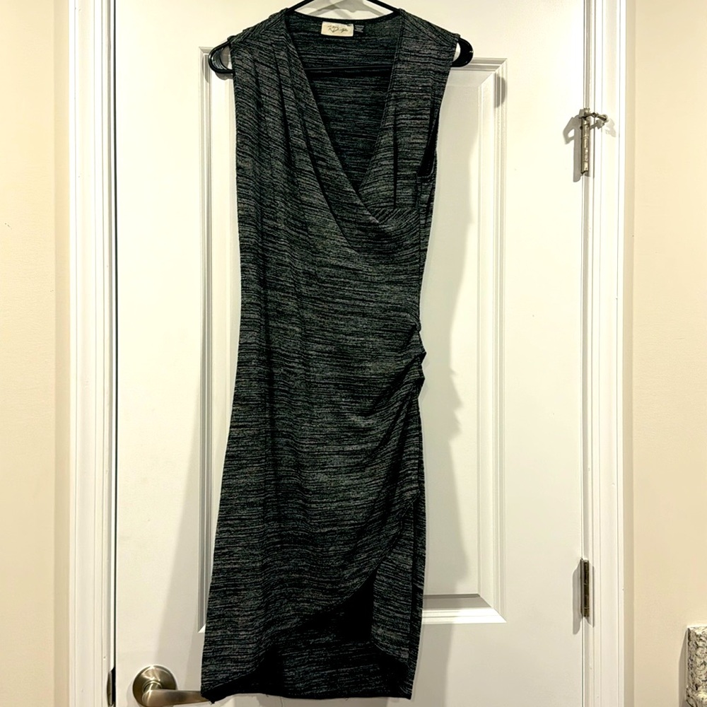 Super Comfy Grey Knit Work Dress !